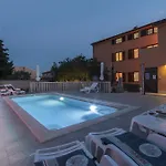 Βίλα Villa Vinkuran
