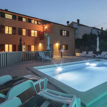 Villa Villa Vinkuran *