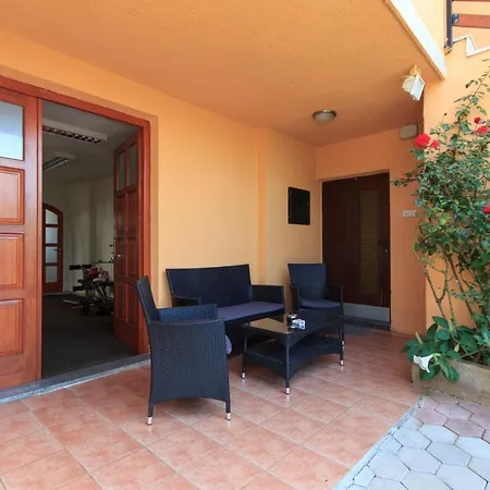 빌라 Villa Vinkuran