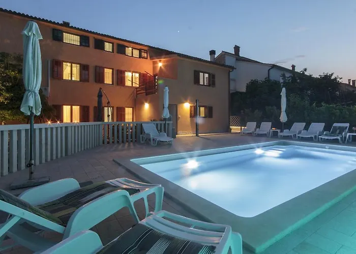 빌라 Villa Vinkuran *