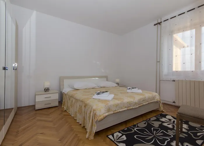 Villa Vinkuran 빌라